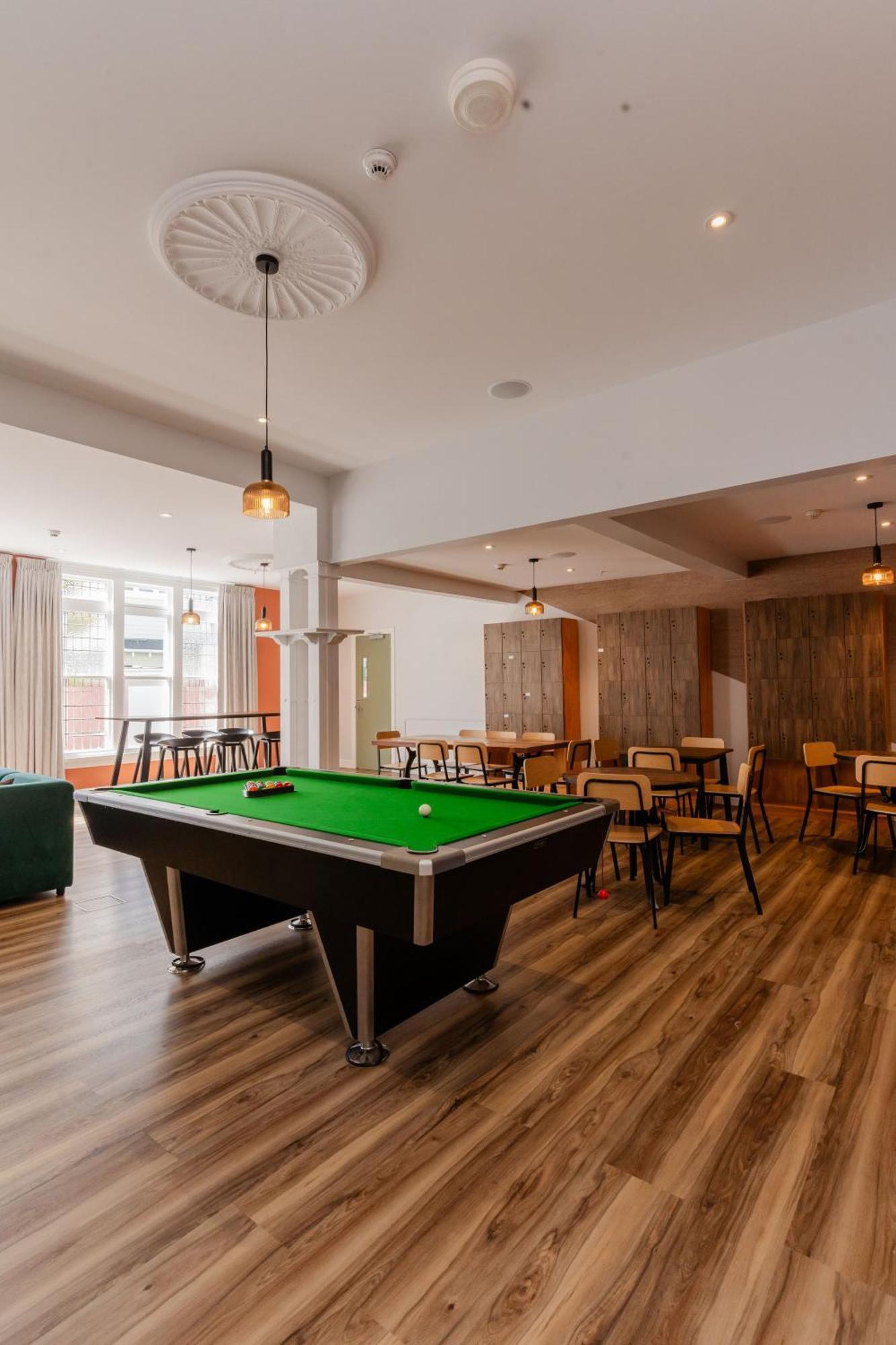 Haka House Hostel *